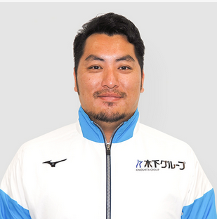 吉田龍平コーチ